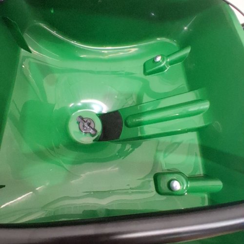 SCOTTS TURF BUILDER EDGEGUARD MINI BROADCAST SPREADER - 5000SQFT - GREEN (MODEL: 76121) image 3