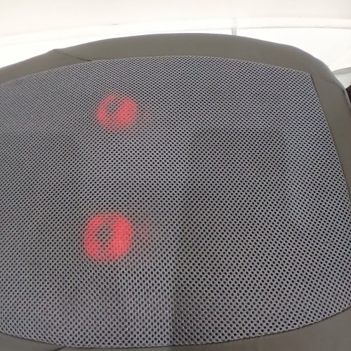 OBUSFORME DEEP KNEADING SHIATSU BACK MASSAGER WITH HEAT & 3 MASSAGE ZONES - BLACK (MODEL:SM-SMC-05C) image 2