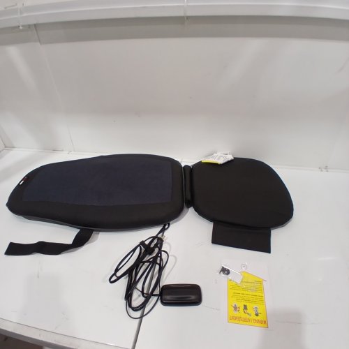 OBUSFORME DEEP KNEADING SHIATSU BACK MASSAGER WITH HEAT & 3 MASSAGE ZONES - BLACK (MODEL:SM-SMC-05C) image 4
