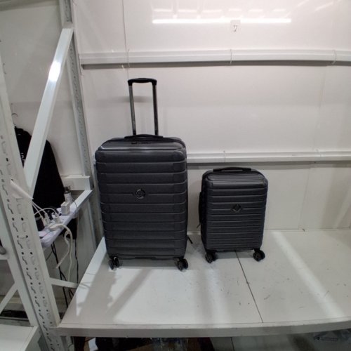 2PC DELSEY PARIS EXPANDABLE SUITCASE AND CARRY ON - 25" AND 18" - DARK GREY (MODEL: 2622194) image 3