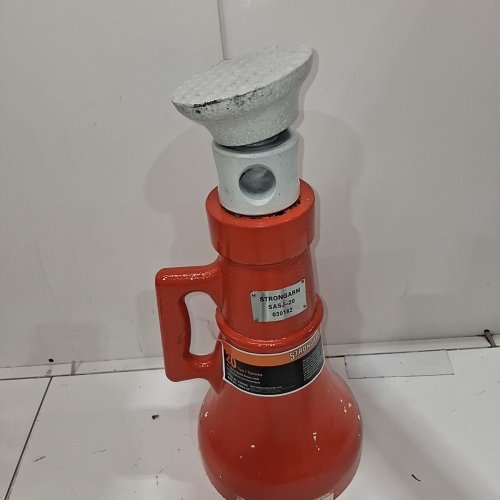 STRONGARM HEAVY DUTY MECHANICAL SCREW JACK, 20 TON CAPACITY - ORANGE (MODEL: SASJ-20) image 2