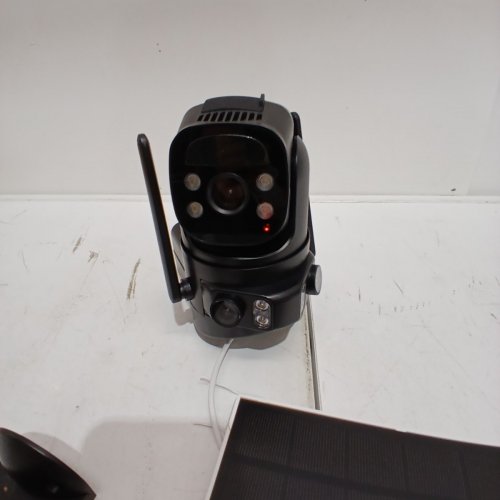 TRIPLE LENS SOLAR POWERED WIRELESS SECURITY CAMERA WITH WI-FI APP CONTROLS - BLACK (MODEL: QW9) image 5
