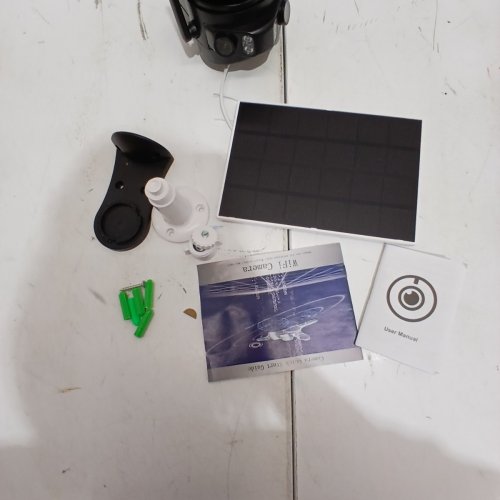 TRIPLE LENS SOLAR POWERED WIRELESS SECURITY CAMERA WITH WI-FI APP CONTROLS - BLACK (MODEL: QW9) image 6
