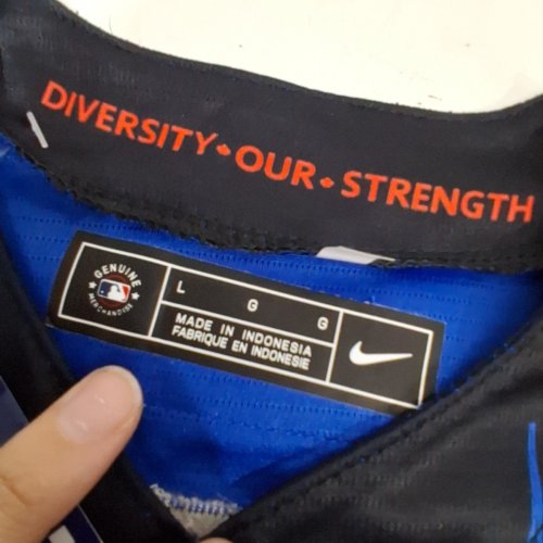 YOUTHS TORONTO BLUE JAYS NIKE GUERRERO #27 CITY CONNECT LIMITED JERSEY - LARGE - BLUE/BLACK/RED image 4