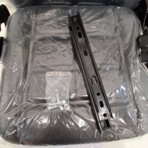 UNIVERSAL REPLACEMENT SEAT WITH ADJUSTABLE ARMRESTS - FITS TRACTORS FORKLIFTS & MOWERS - BLACK (MODEL:11Z-4531-I17L) image 4
