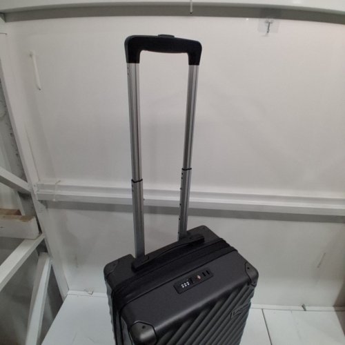 LUGGEX HARD SHELL CARRY-ON LUGGAGE/SUITCASE WITH SPINNER WHEELS AND TSA LOCKS - 22" - CHARCOAL METALIC GREY - (MODEL: KV-CORE-GBK20) image 4
