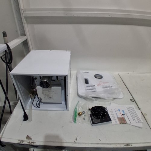 VEVOR RV TANKLESS WATER HEATER WITH CONTROLLER - PROPANE GAS 55000BTU - 15" X 15" - (MODEL: TM-RV03-2) image 2