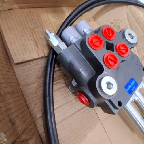 TAISHI STAINLESS STEEL SPOOL HYDRAULIC REVERSING VALVE WITH 5 PORTS - BLACK image 5