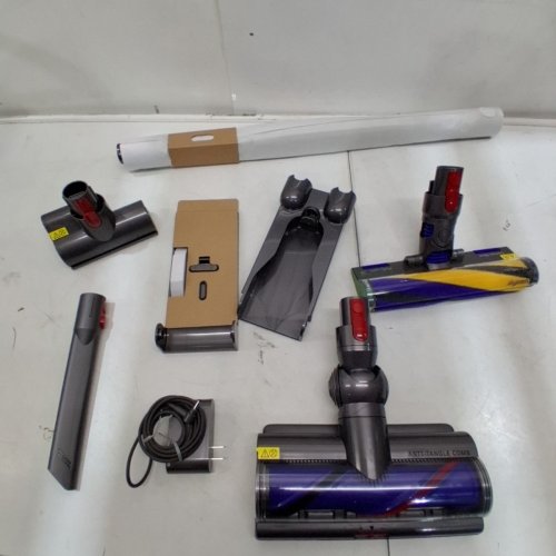 DYSON V15 DETECT PLUS CORDLESS MULTI-PURPOSE VACUUM CLEANER WITH ATTACHMENTS - GREY (MODEL: SV47) image 3