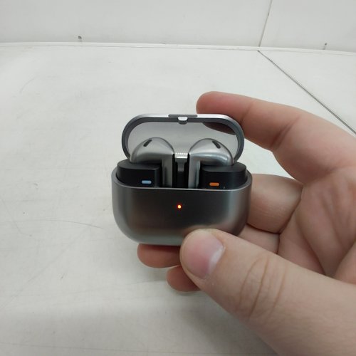 SAMSUNG GALAXY BUDS3 WIRELESS BLUETOOTH EARBUDS WITH ADAPTIVE NOISE CONTROL - GREY (MODEL: SM-R530) image 2