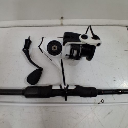 2PC ABU GARCIA SPINNING FISHING ROD AND REEL COMBO - 6FT6IN - BLACK / WHITE (MODEL: VRPSP3000/662M) image 4