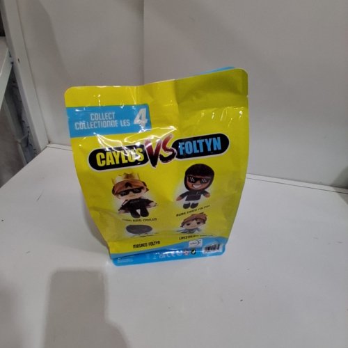 WILDER GAMES CAYLUS VS. FOLTYN MYSTERY AURA PLUSH SURPRISE BAG - 11" image 3