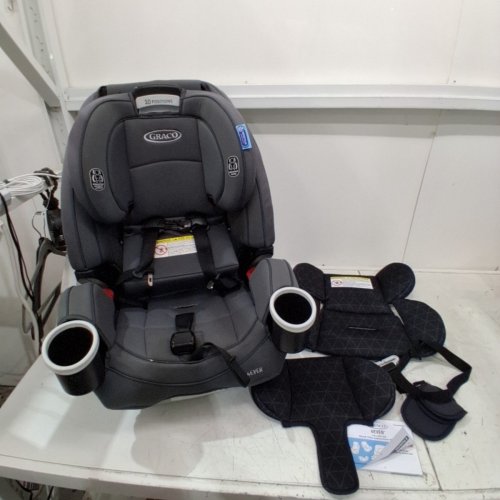 GRACO 4EVER 4-IN-1 CAR SEAT WITH WASHABLE SEAT COVER - CONVERTIBLE FROM INFANT TO TODDLER (1.8-18 KG) - LOFTON STYLE (MODEL: 2168323) image 4