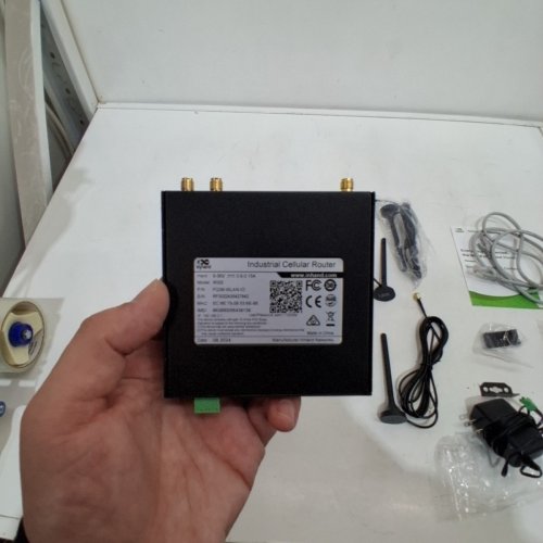 INHAND NETWORKS INDUSTRIAL COMPACT LTE 4G CELLULAR ROUTER - DUAL-BAND - (MODEL: IR302) image 6