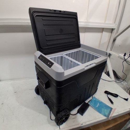 EUHOMY PORTABLE ELECTRIC COOLER AND FREEZER WITH WHEELS & 2 COMPARTMENTS - 50L - 12V DC / 110-240V AC - BLACK/GREY (MODEL: CFB-50) image 4