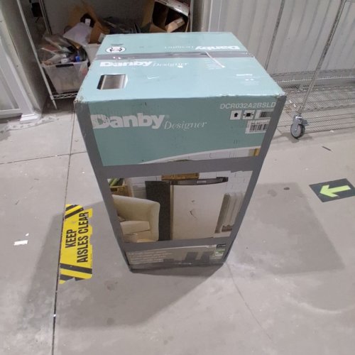 DANBY DESIGNER COMPACT REFRIGERATOR FRIDGE WITH FREEZER SECTION - 3.2 CU.FT - BLACK/STAINLESS STEEL (MODEL: DCR032A2BSLDD) image 5