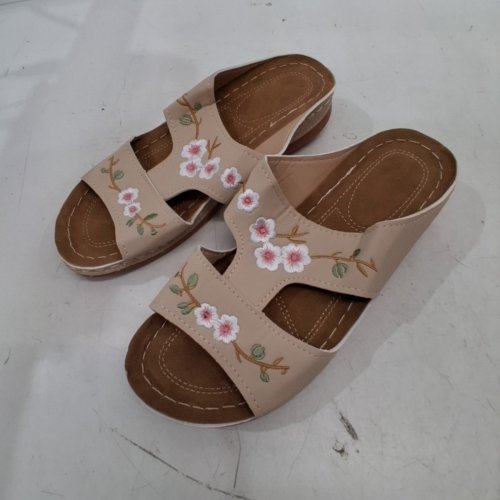 WOMEN'S ORTHOPEDIC SLIP ON FLAT SANDALS HOLLOW OUT SLIDES - SIZE 9 - BEIGE / FLORAL image 3