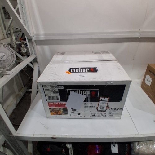 WEBER MASTER-TOUCH® 22” CHARCOAL GRILL image 6