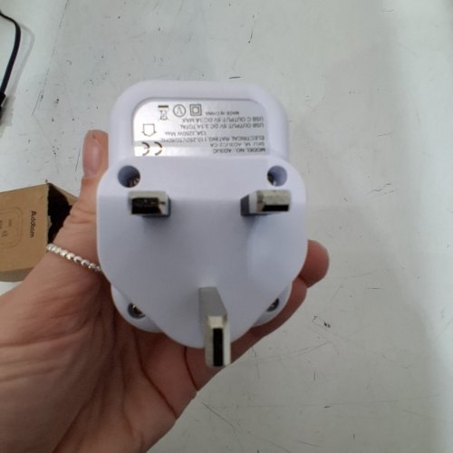 ADDTAM US/CA TO UK IRELAND TYPE G POWER OUTLET ADAPTER - WHITE image 3