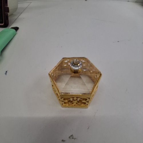 DAINTY GLASS DECORATIVE JEWELRY BOX -2" X 1" - GOLD AND CLEAR image 2