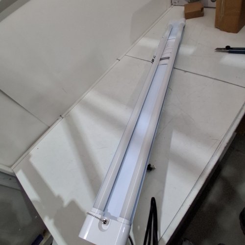GLOBE SMART LED SHOP LIGHT - 42W 120 V, 4000 LM, 2000 K TO 5000 K (MODEL: 24034) image 5