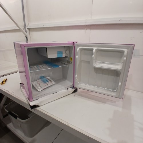 UPSTREMAN COMPACT MINI FRIDGE WITH FREEZER - 1.7 CU. FT - PINK (MODEL: FR17-PINK) image 8