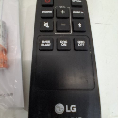 LG SK1 SOUNDBARR, BLUETOOTH, 3.5MM AUX, OPTICAL PORT image 7
