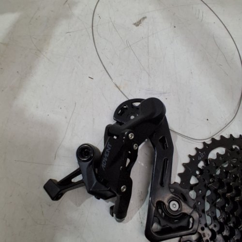 BIKE/BICYCLE MICROSHIFT ADVENT 9SP/10SP REAR DERAILLEUR GROUPSET - 12" - BLACK image 5