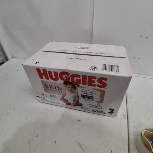 66PK HUGGIES SKIN ESSENTIALS BABY DIAPERS - SIZE 3 image 2