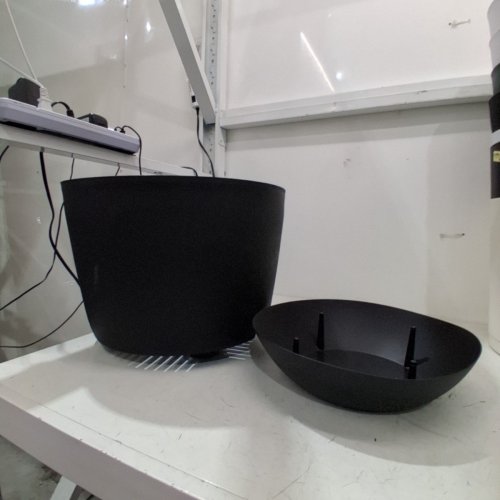 ROOM ESSENTIALS INDOOR/OUTDOOR SELF WATERING PLASTIC PLANTER POT - 16" - BLACK image 2