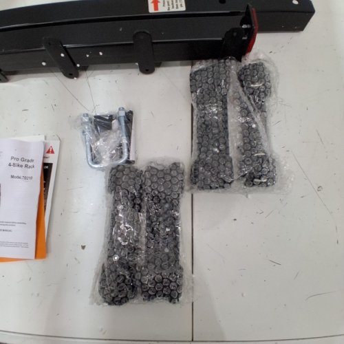 MAXXHAUL 70210 DELUXE HITCH MOUNT RACK - 4 BIKE image 3