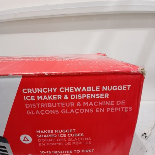 FRIGIDAIRE COUNTERTOP NUGGET ICE MAKER - 2.65L CAP - BLACK (MODEL: EFIC232-BLACK) image 4