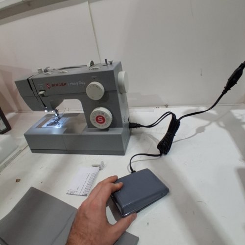 SINGER 4452 HEAVY DUTY SEWING MACHINE, GREY image 2