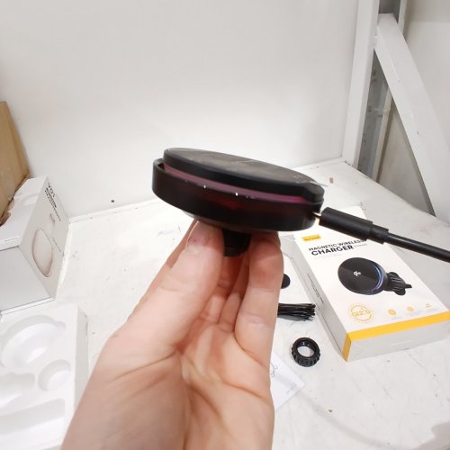 LAMICALL MAGNETIC WIRELESS CAR CHARGER - BLACK (MODEL: QI 2) image 2