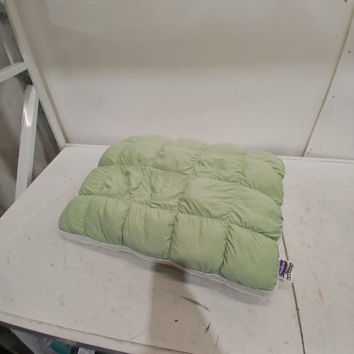 MELLOW PILLOW - 20" X 26" - green/white (STYLE: PLOOF PILLOW) image 2