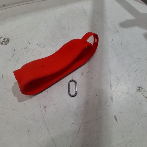SILICONE CARRYING CASE COVER FOR PORTABLE BLUETOOTH SPEAKERS WITH CARABINER CLIP - COMPATIBLE WITH BEATS PILL 2024 MODELS - RED image 2