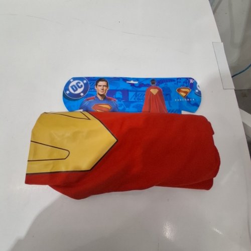 MEN'S RUBIES COSTUMES SUPERMAN CAPE - OSFM - RED/YELLOW (MODEL: SUPERMAN 2025) image 2