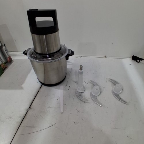 PROFESSIONAL STAINLESS STEEL ELECTRIC FOOD CHOPPER 1200W, 120 V - 6 L - BLACK image 4