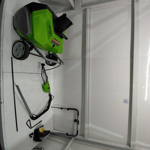 GREENWORKS 13 AMP 20" CORDED SNOW THROWER - GREEN/BLACK (MODEL: 2600502) image 3
