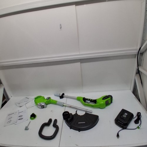 GREENWORKS 13" ELECTRIC CORDED STRING TRIMMER - GREEN (MODEL:STF305) image 4