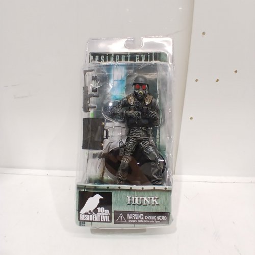 NECA RESIDENT EVIL 10TH ANNIVERSARY SERIES 7" ACTION FIGURE - TEAM LEADER HUNK image 2
