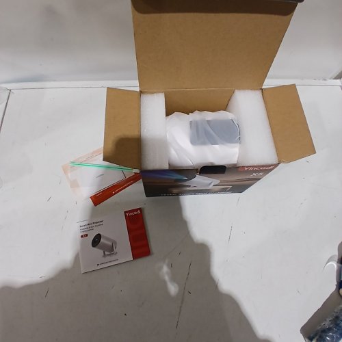 YINCODI MINI PROJECTOR WITH WIFI AND BLUETOOTH NATIVE 1080P PORTABLE MOVIE PROJECTOR - ANDROID 12 - WHITE (MODEL: X5) image 2