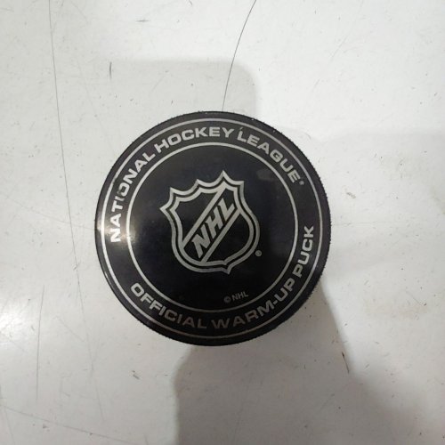 NHL OFFICIAL VEGAS GOLDEN KNIGHTS VS WINNIPEG JETS APRIL 13 2026 WARM-UP PUCK - BLACK image 3