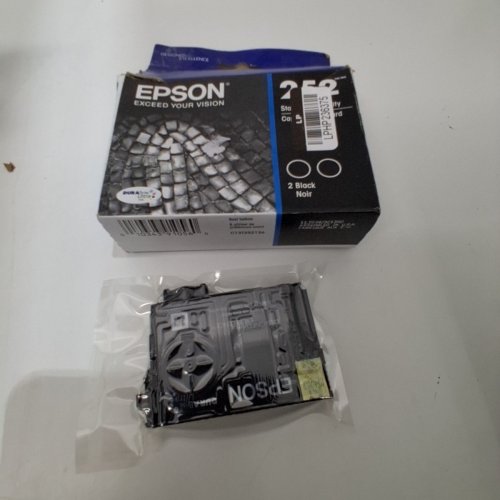 2 *RECENTLY EXPIRED* 2 ASSORTED EPSON 252 SERIES INK CARTRIDGE PACKS FOR SELECT WORKFORCE PRINTERS - STANDARD CAPACITY CYAN, MAGENTA, YELLOW, AND BLACK (MODEL: T252520 / T252120-D2) image 3