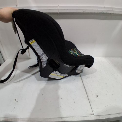 COSCO SCENERA NEXT CONVERTIBLE CAR SEAT - TRIANGLES (MODEL: 22182C-EJQ) image 7