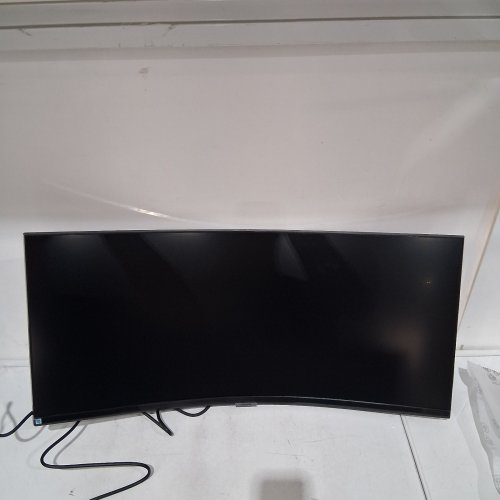 SAMSUNG 34” VIEWFINITY S65UA SERIES ULTRAWIDE QHD CURVED MONITOR - HDR10, 100HZ, 350NIT, USB-C, ADJUSTABLE STAND, INTELLIGENT EYE CARE - BLACK (MODEL: S34A650UBN) image 3