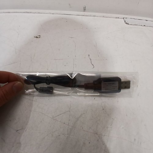 USB CHARGING CABLE - 3PIN/7.4 V - BLACK image 2