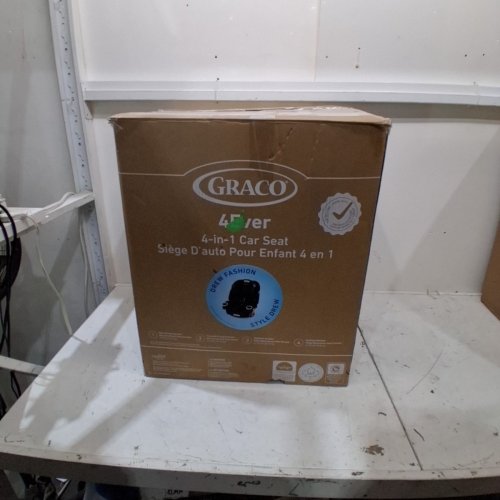 GRACO TRANZITIONS 3-IN-1 HARNESS BOOSTER SEAT - 22-100LBS - PROOF BLACK (MODEL: 2035724) image 2
