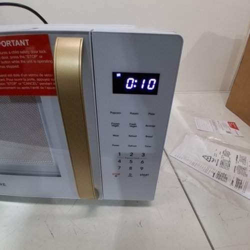 FRIGIDAIRE COUNTERTOP MICROWAVE OVEN - 1.1 CU. FT 900W- WHITE - (MODEL: EMW1154) image 3