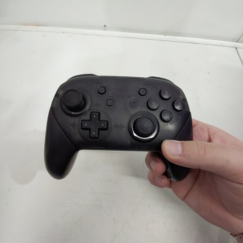 NINTENDO SWITCH WIRELESS PRO CONTROLLER - BLACK image 2